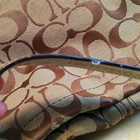 Coach F16879 Bleecker Floral Carly Khaki Gold purse - Picture 11 of 16